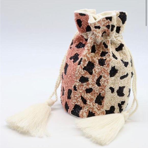 Caroline Hill Handbags - Caroline Hill BRAND NEW pink leopard beaded bucket bag with tassel detail.